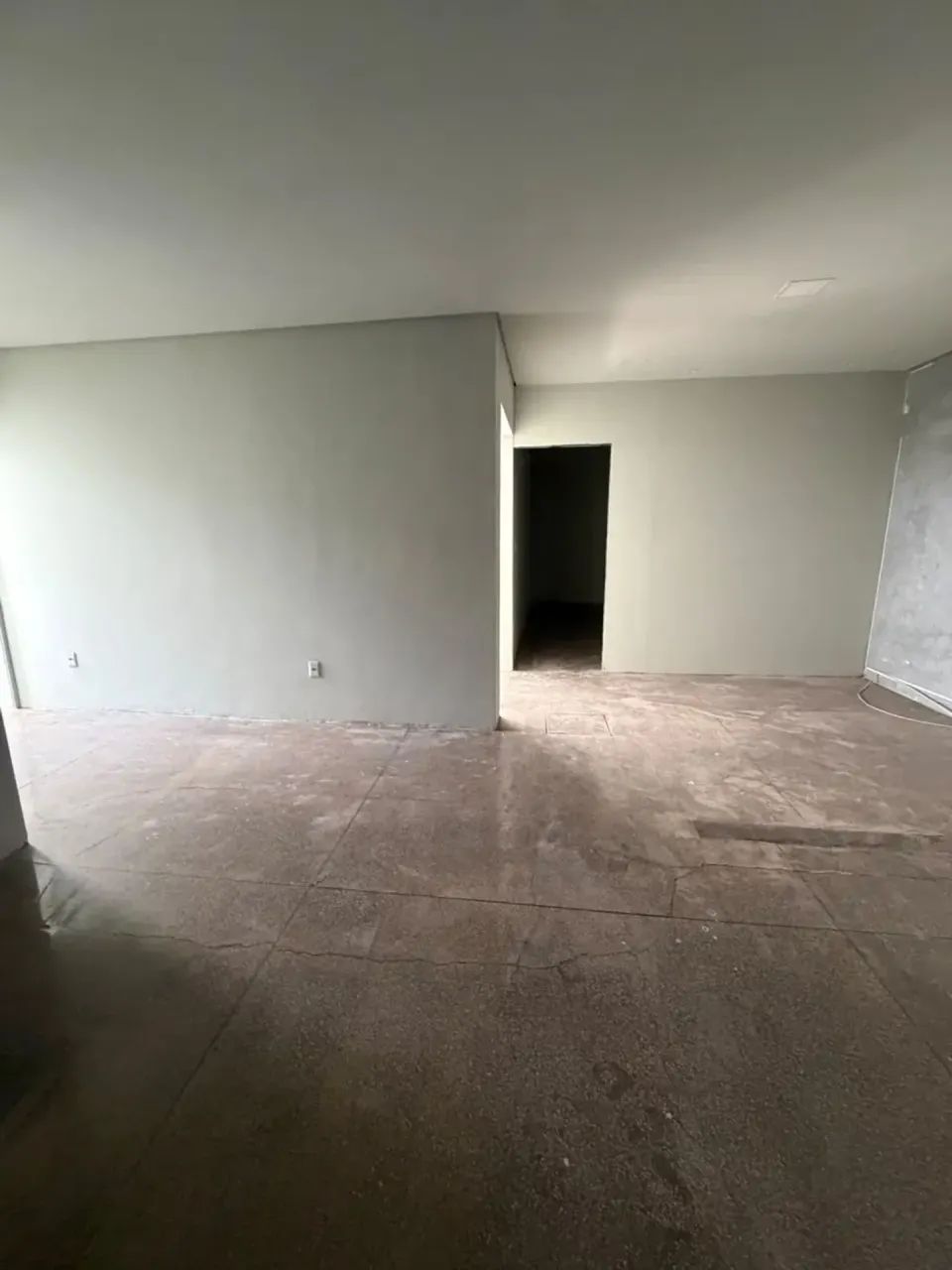 ALUGO AMPLA SALA NO EDIFÍCIO VITÓRIA RÉGIA - Foto 3