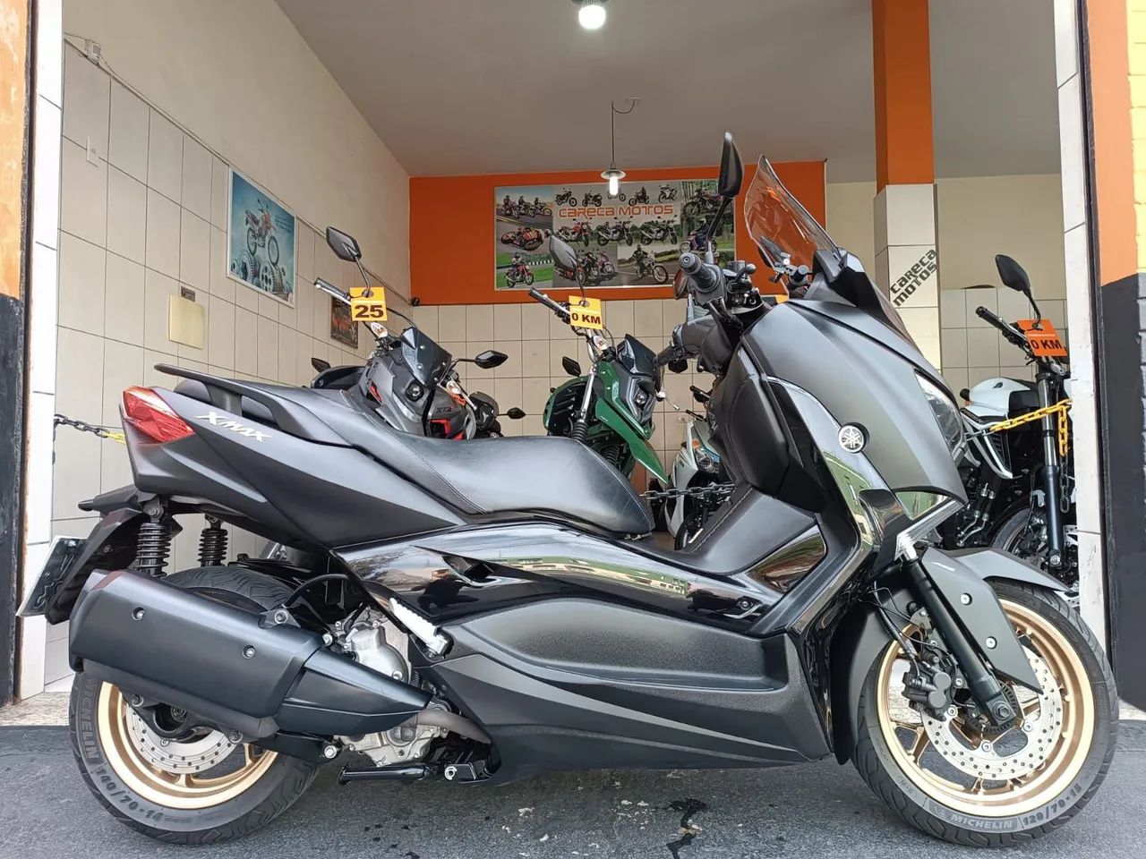 XMAX 250 2021 preta  - Foto 2
