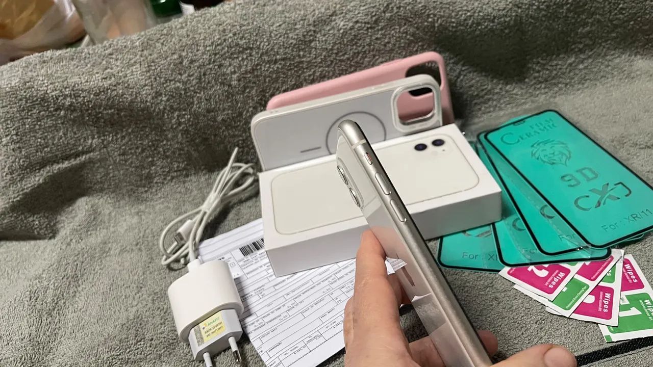IPHONE 11  128GB - Foto 4