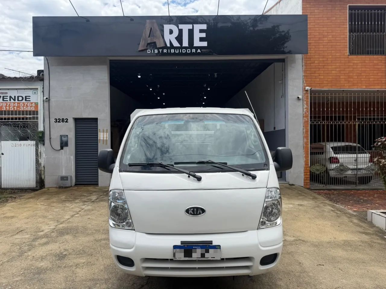 KIA Bongo Bongo K-2500 2.5 4x2 TB Diesel 2010