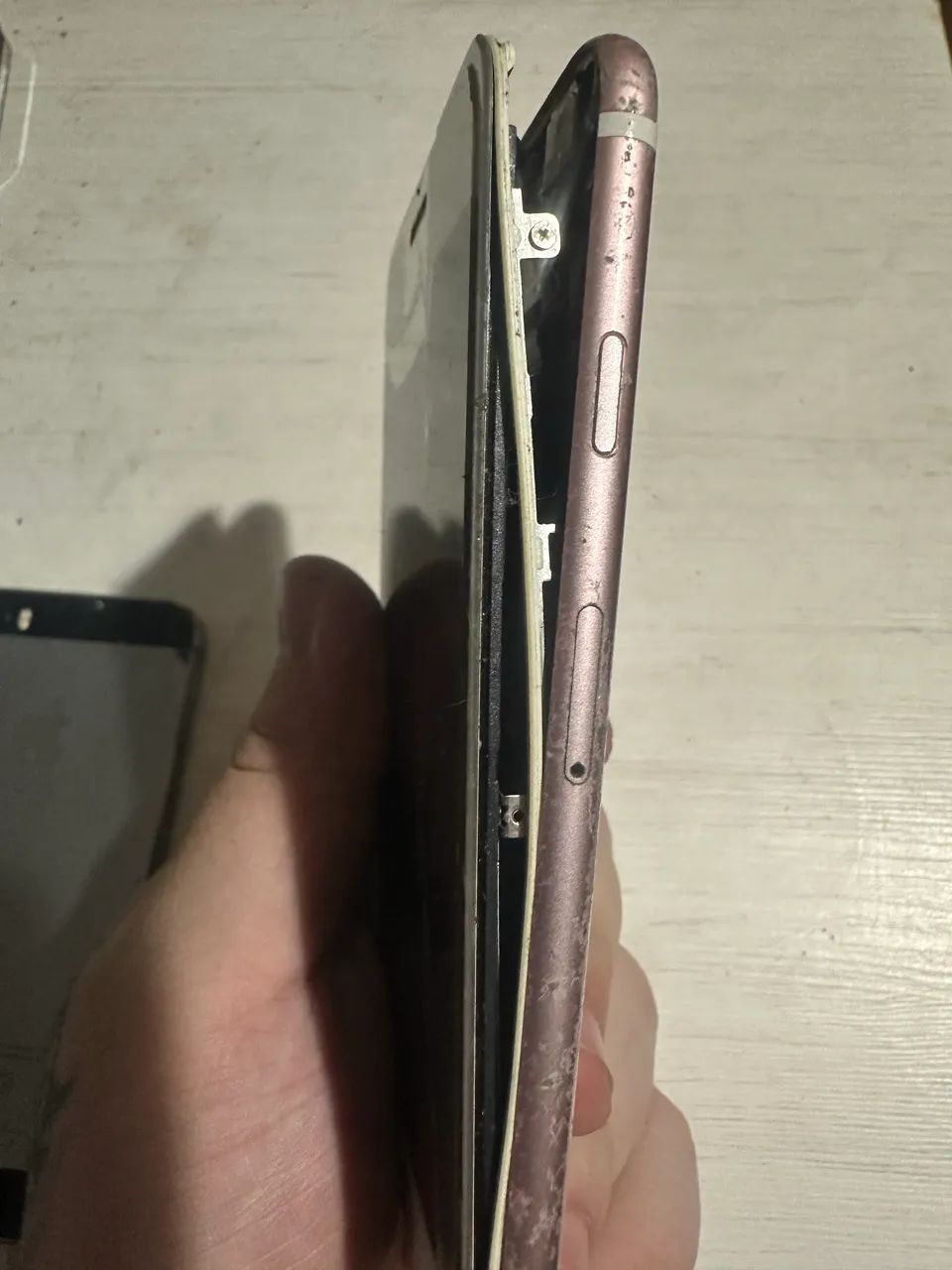 Iphone 6s Rosa e Iphone 5 Preto e Cinza (provavel retirada de peças) - Foto 3