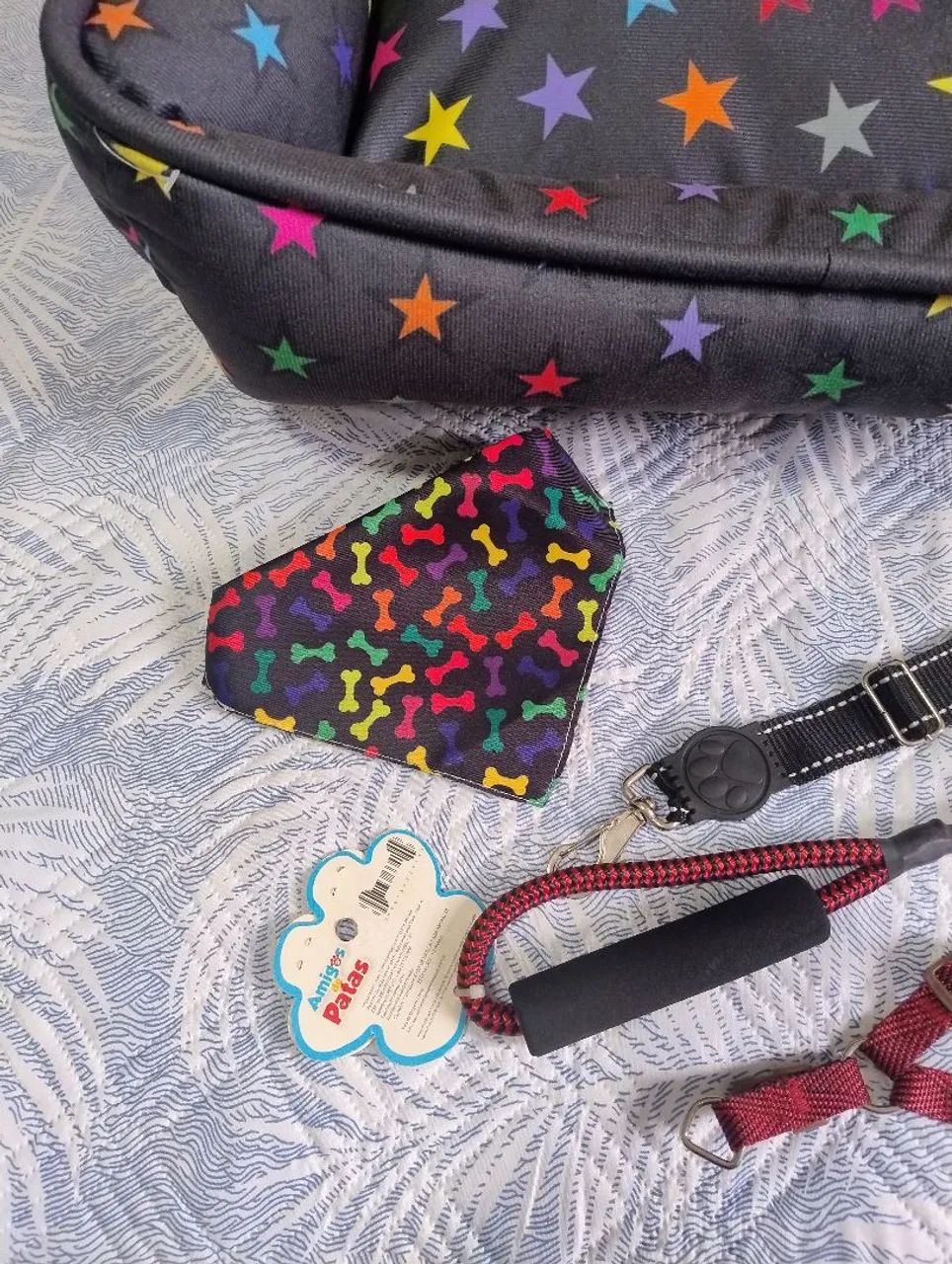 Cama + brinquedo + peitoral e guia para caes - Foto 3