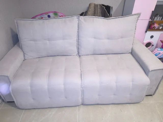 Sofá retrátil de linho 