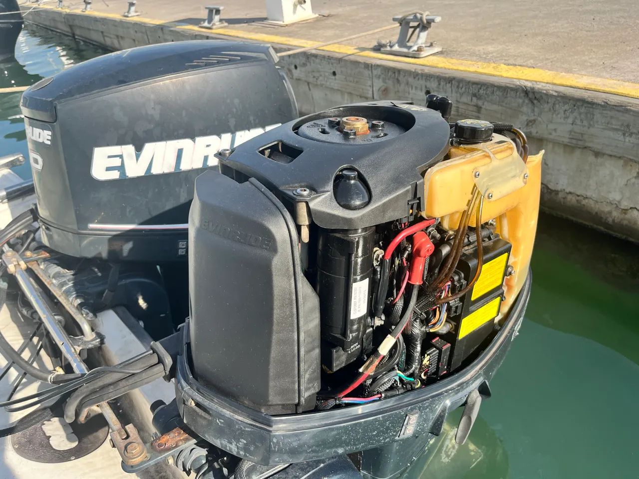 02 Motores popa Evinrude e-Tech 90HP - Parelha - Foto 5