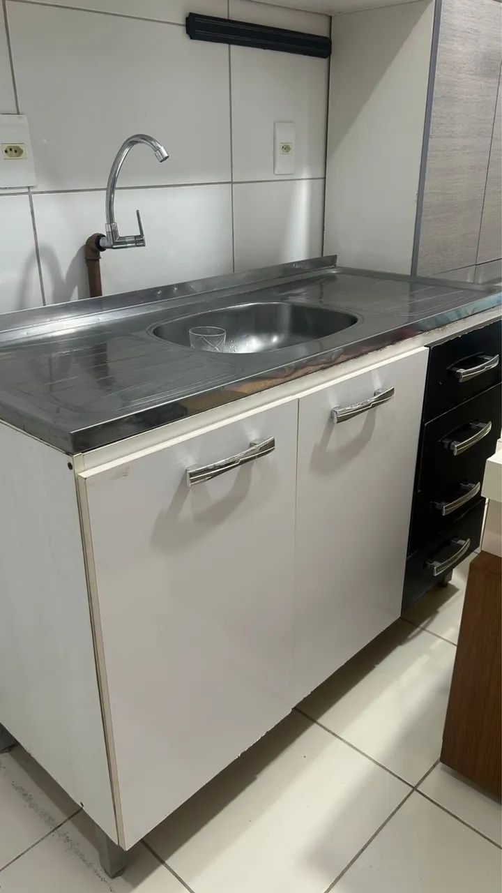 Used countertop with sink