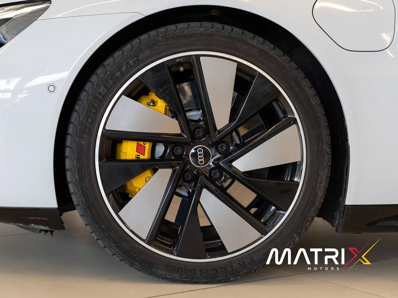 Audi RS E-tron GT Quattro Aut. (elétrico 2022 - Foto 3