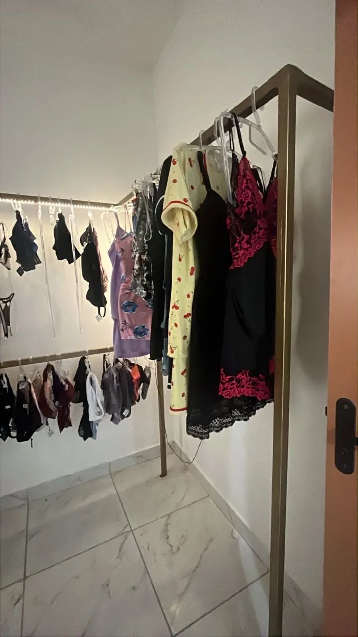 Arara ou roupeiro para loja  - Foto 4