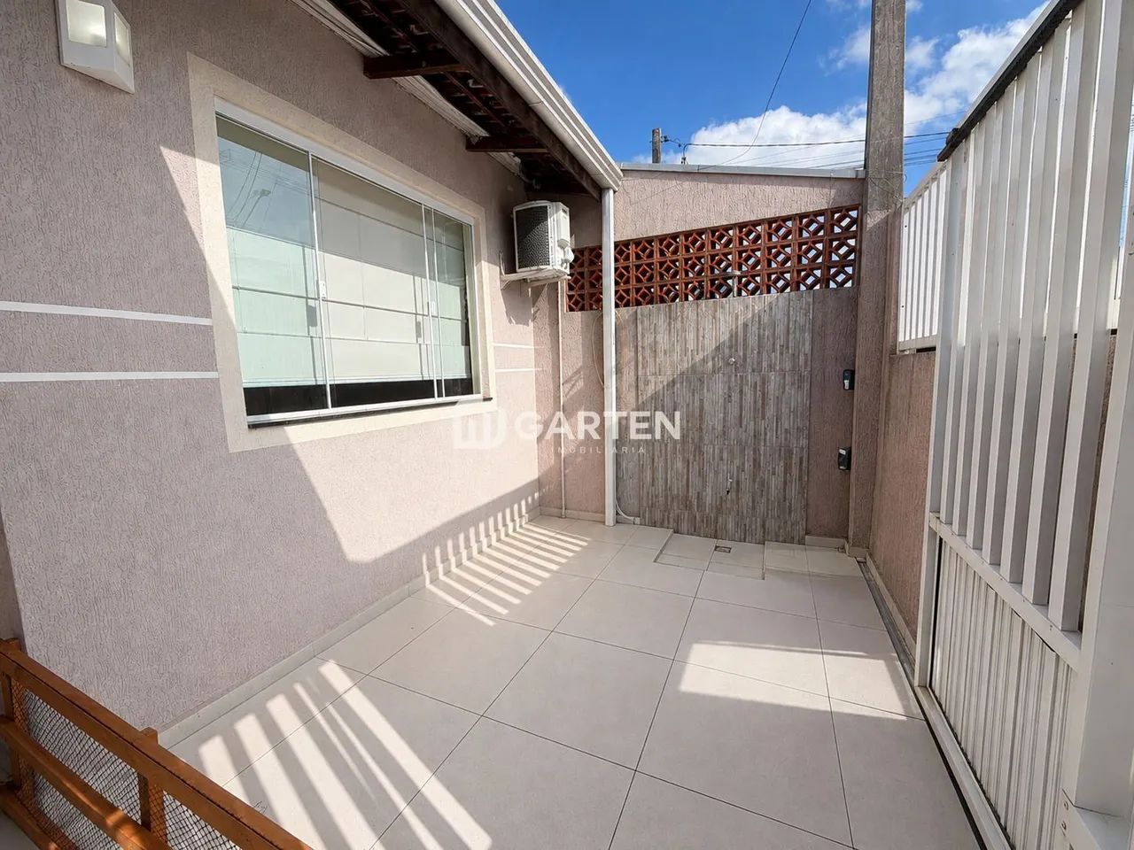 Casa à Venda com 2 Quartos  Matinhos - Foto 5
