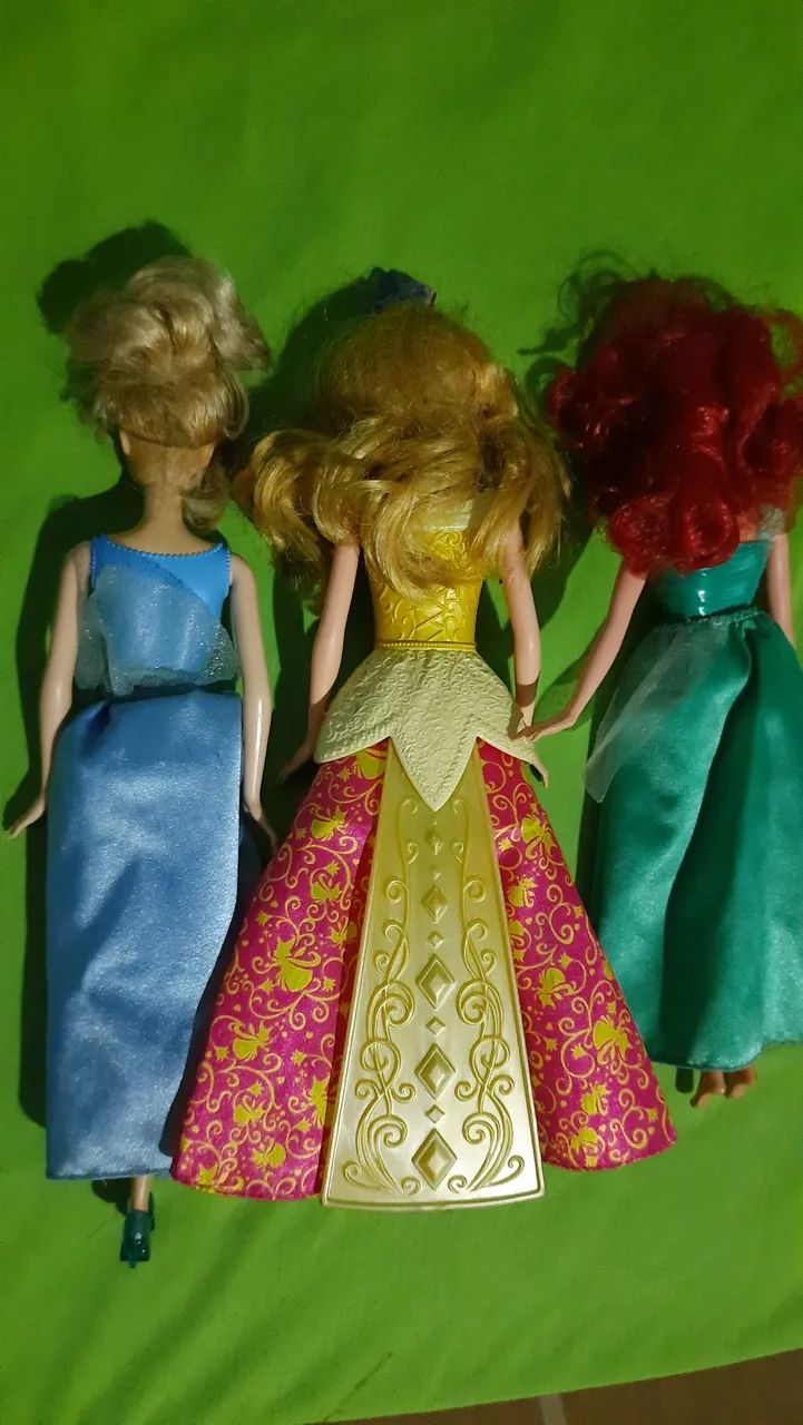3 bonecas princesas Disney Mattel usadas  - Foto 6