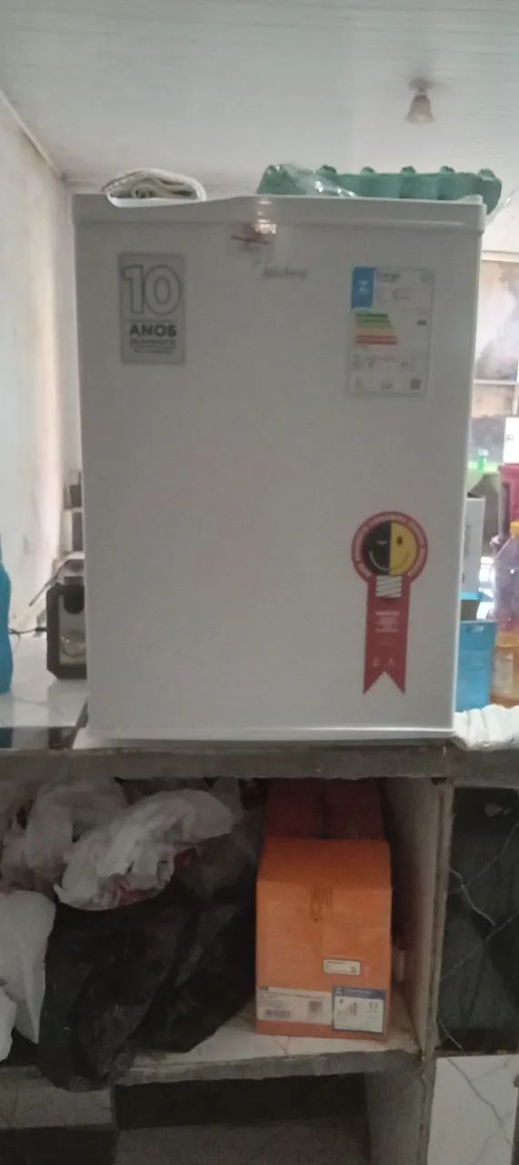 Vende-se este frigobar 400