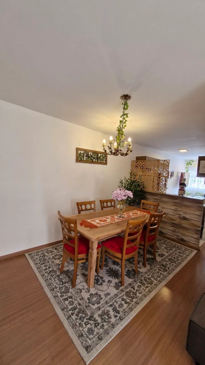 Vendo espaçoso e mobiliado apartamento em Campos do Jordão  - Foto 2