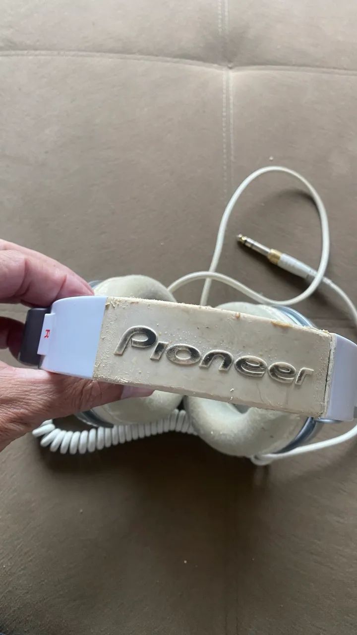 Fone de ouvido pioneer hdj1500