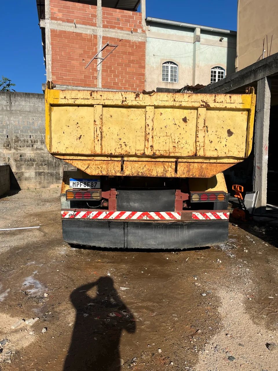 Caminhão caçamba  - Foto 4