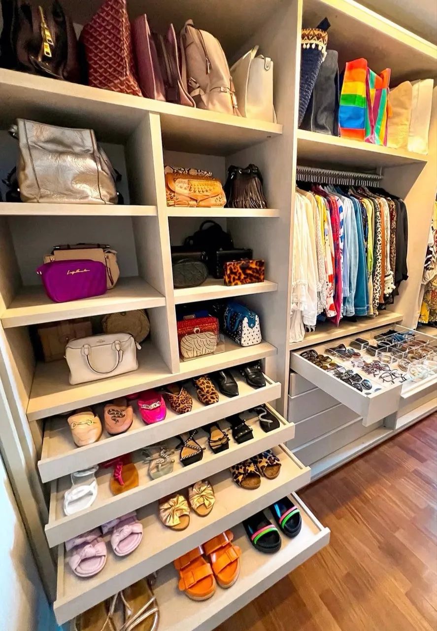 Seu closet organizado em menos de 24 horas? Sim, é possível! ? - Foto 2