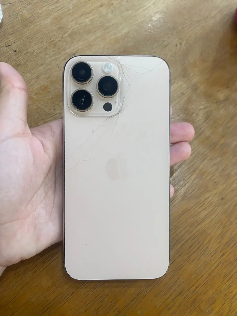 IPhone 16 pro Max  - Foto 3