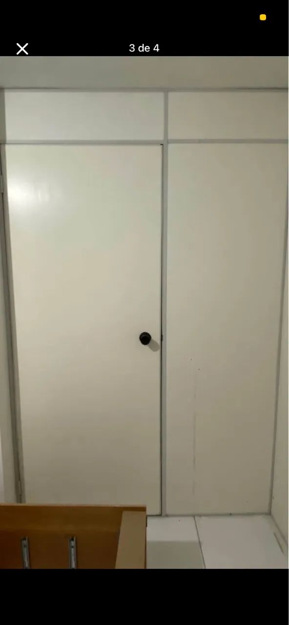 Divisória Eucatex com Porta Usado - Foto 2