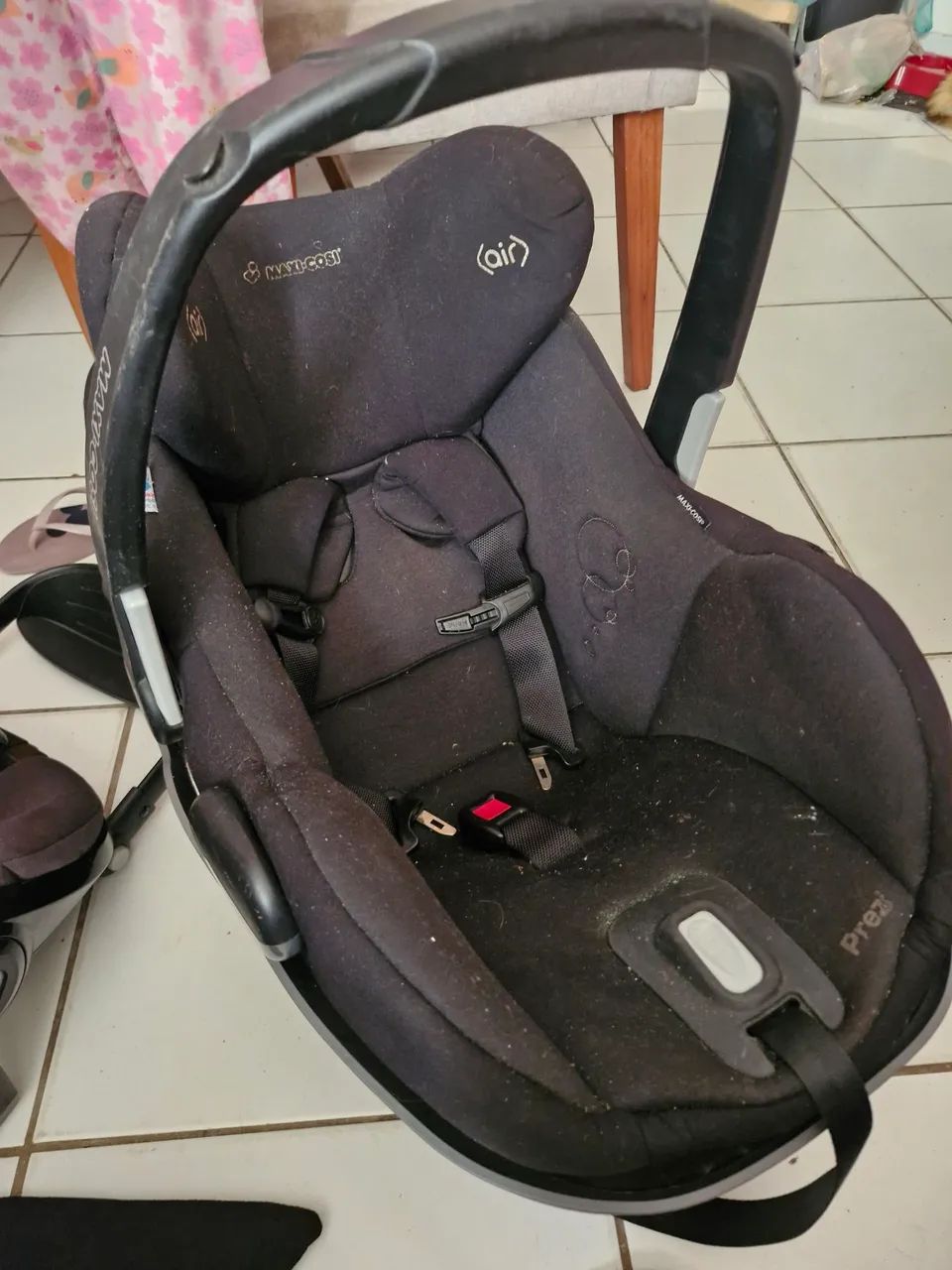 Bebê conforto e cadeirinha 