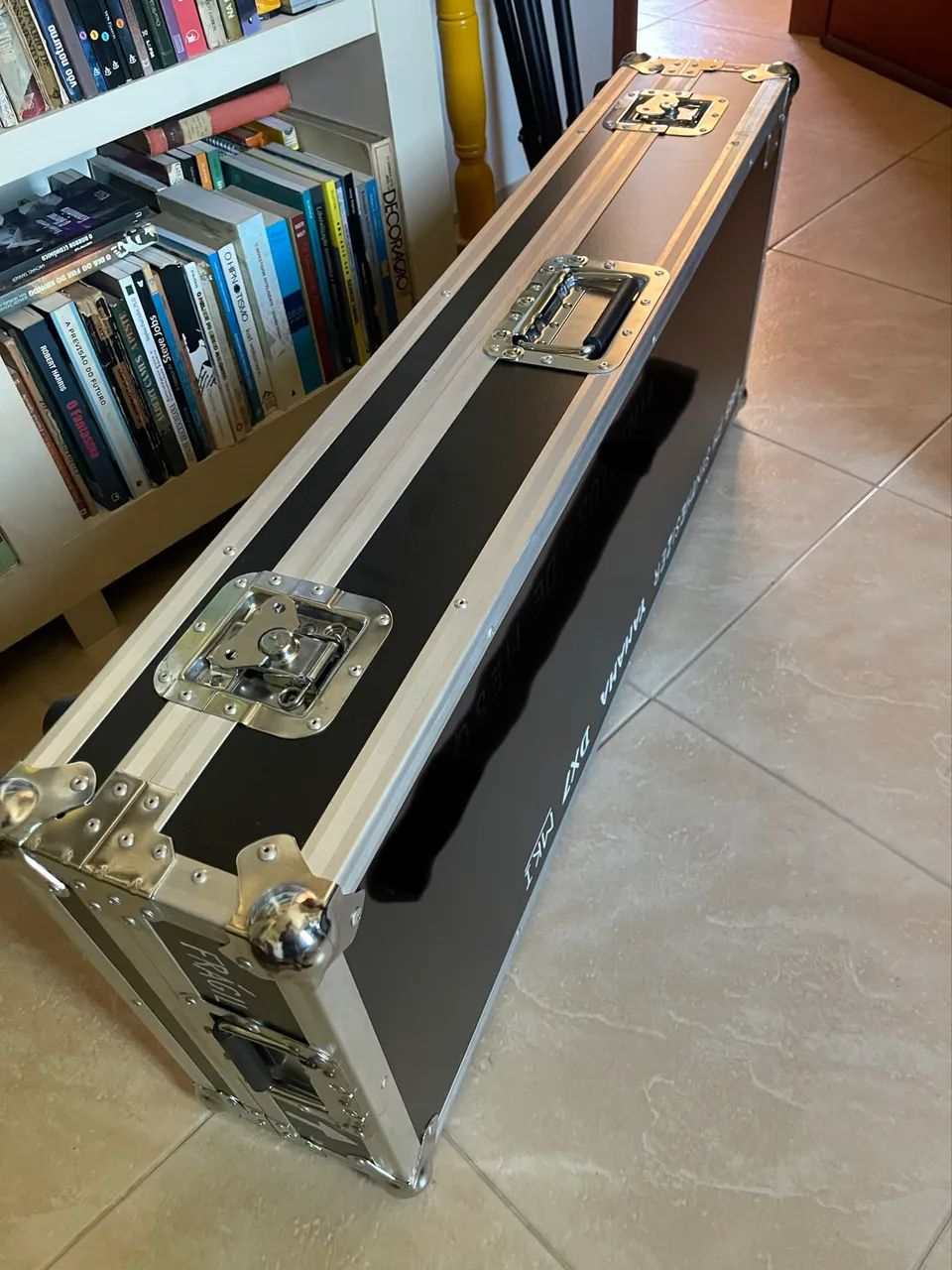 Hard Flight Case Som Case Grande 110 x 43 x 19
