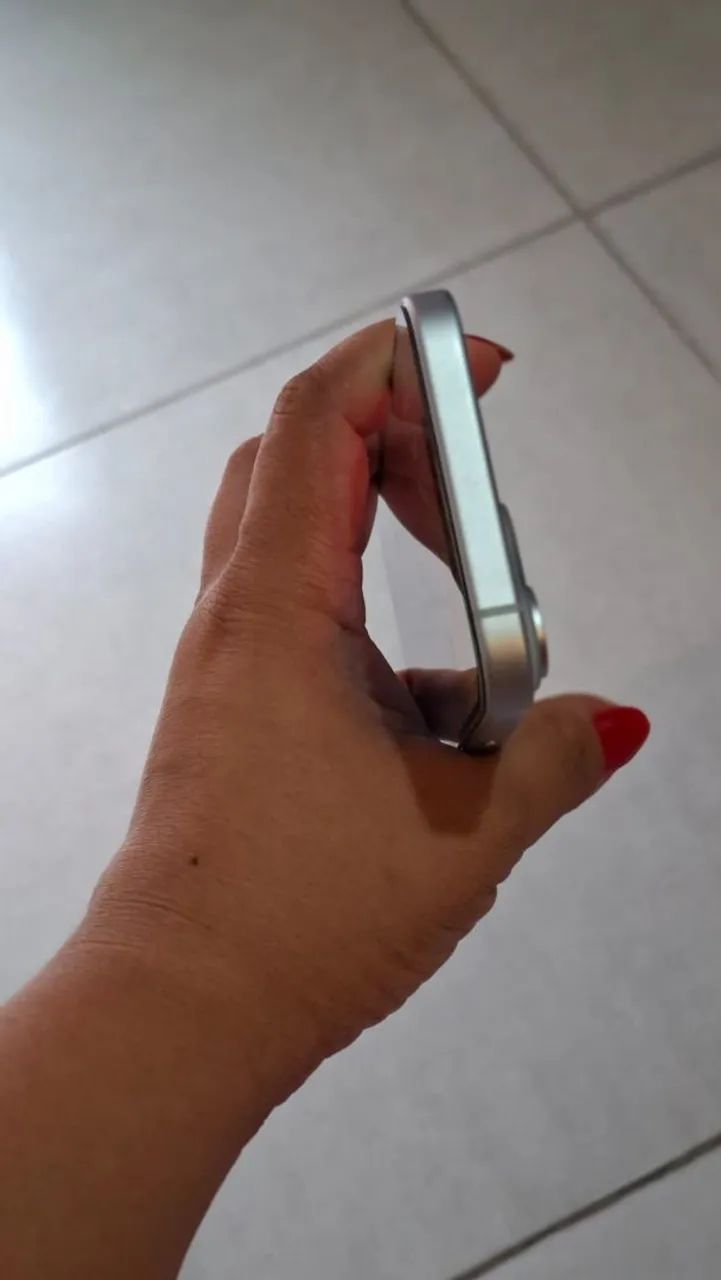Iphone 15 normal - 256 GB <br> - Foto 4