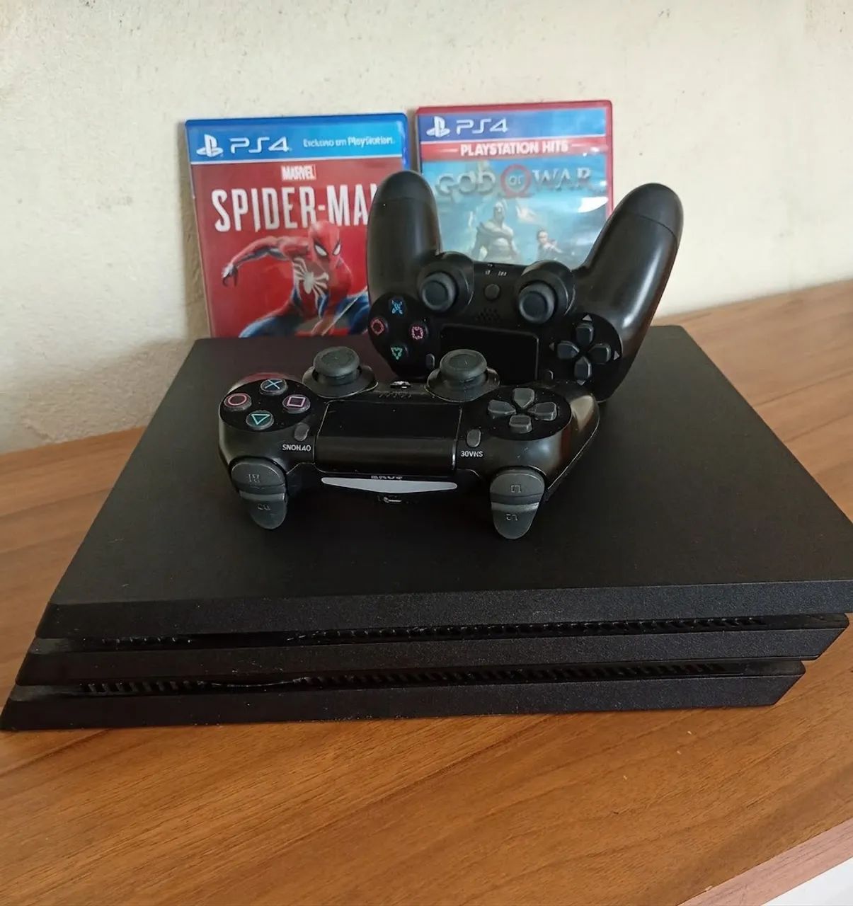 PS4 PRO 1TB - Foto 2