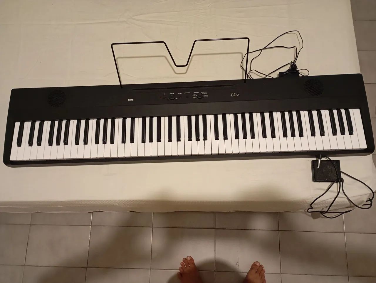 Piano Korg liano  - Foto 2