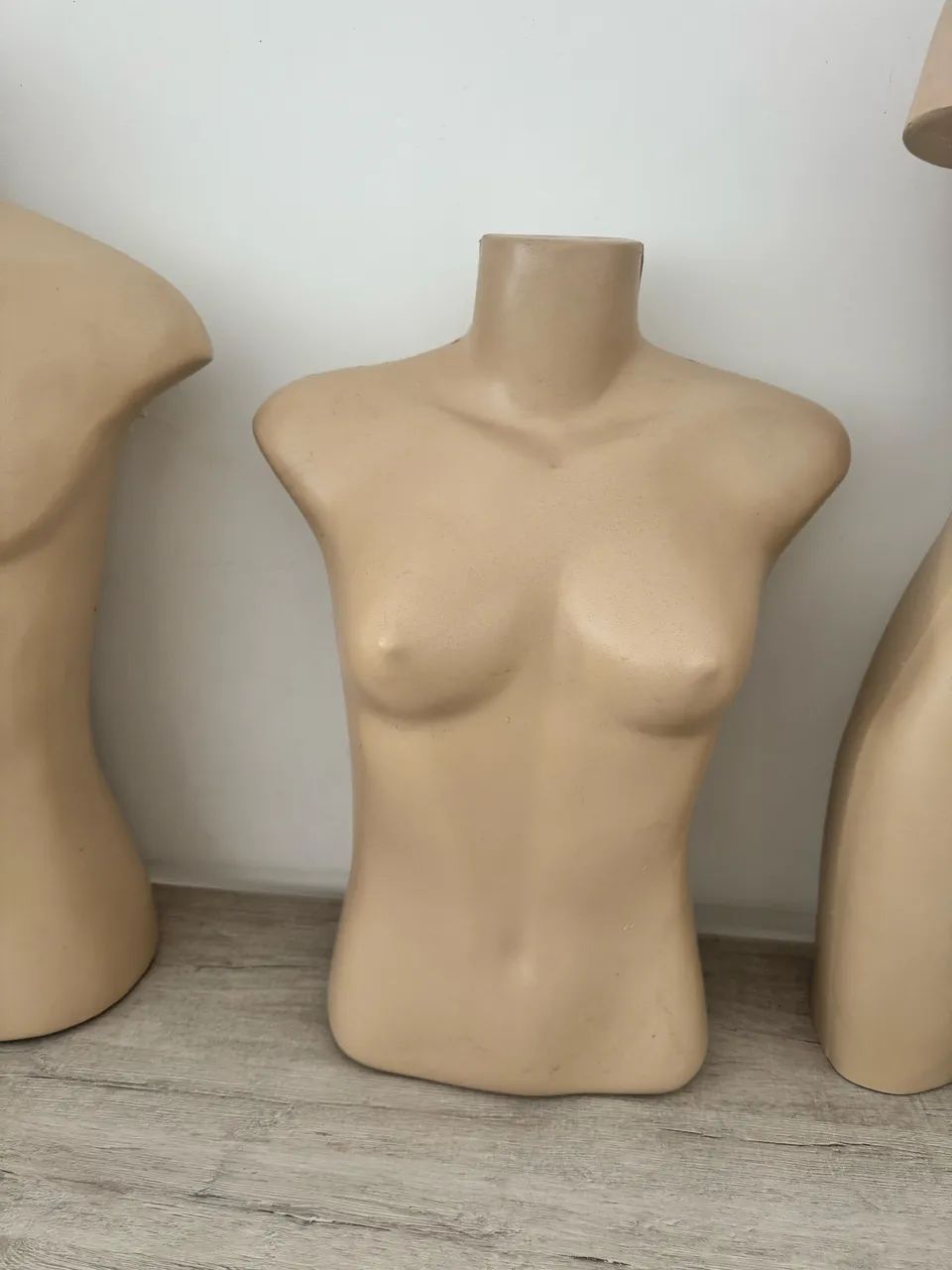 3 manequins para loja de roupa - Foto 4