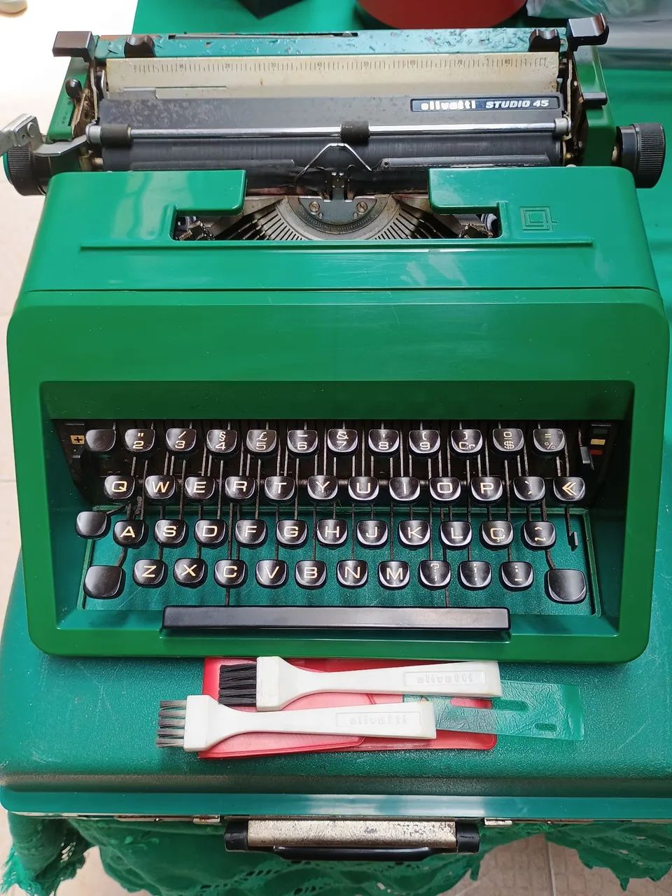 Máquina de Datilografia Olivetti Studio 46