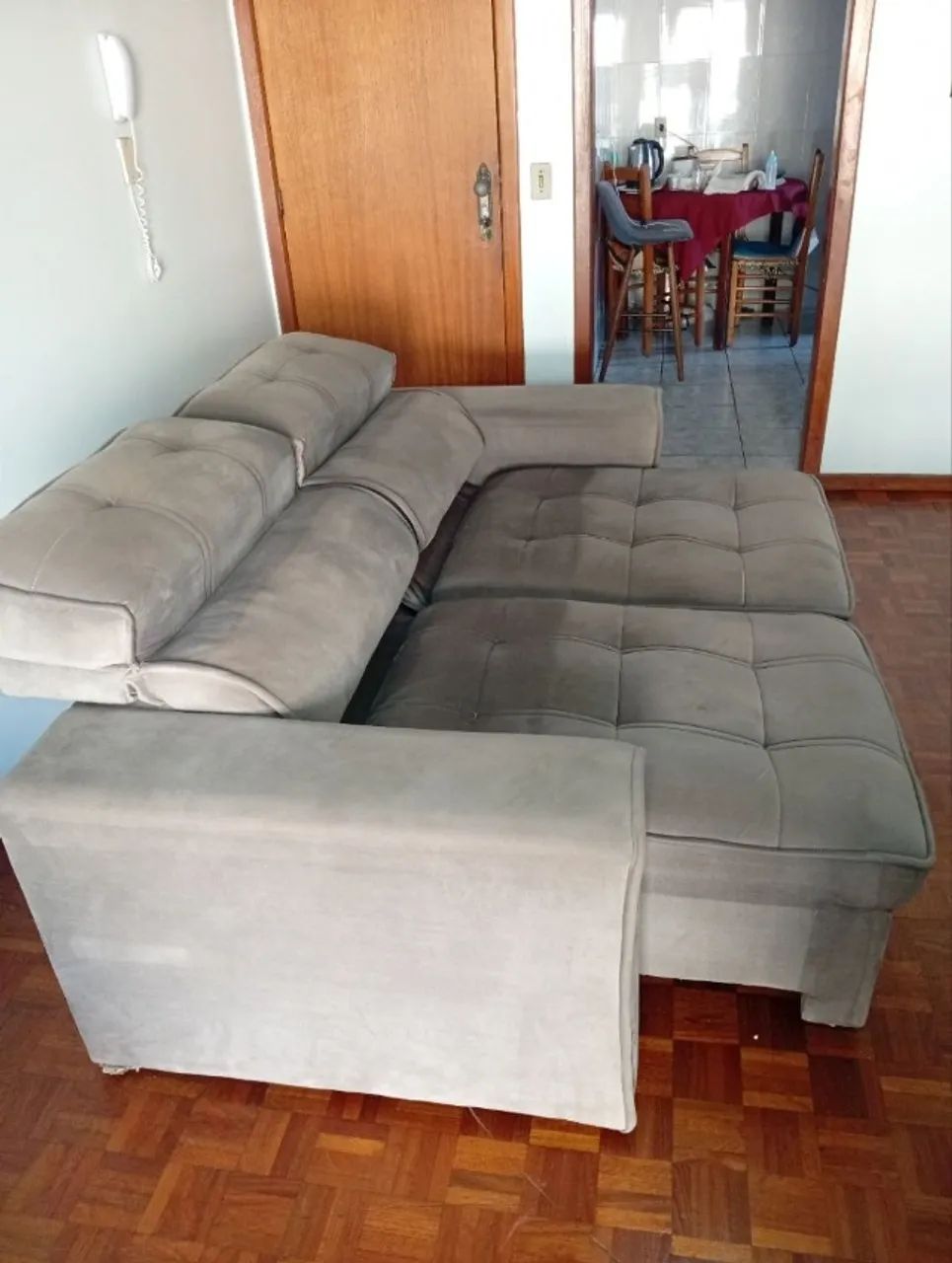 Sofá Retrátil Reclinável 3 Lugares Veludo - Foto 5