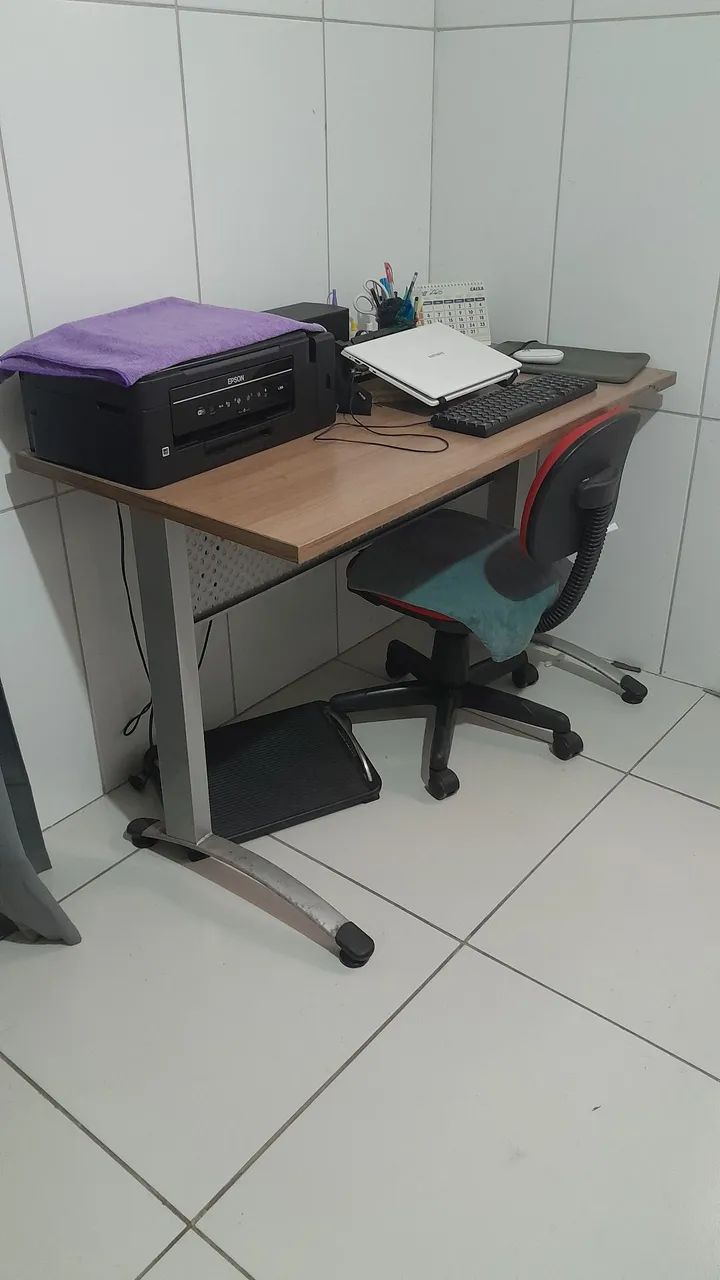 Mesa de escritório Giobel