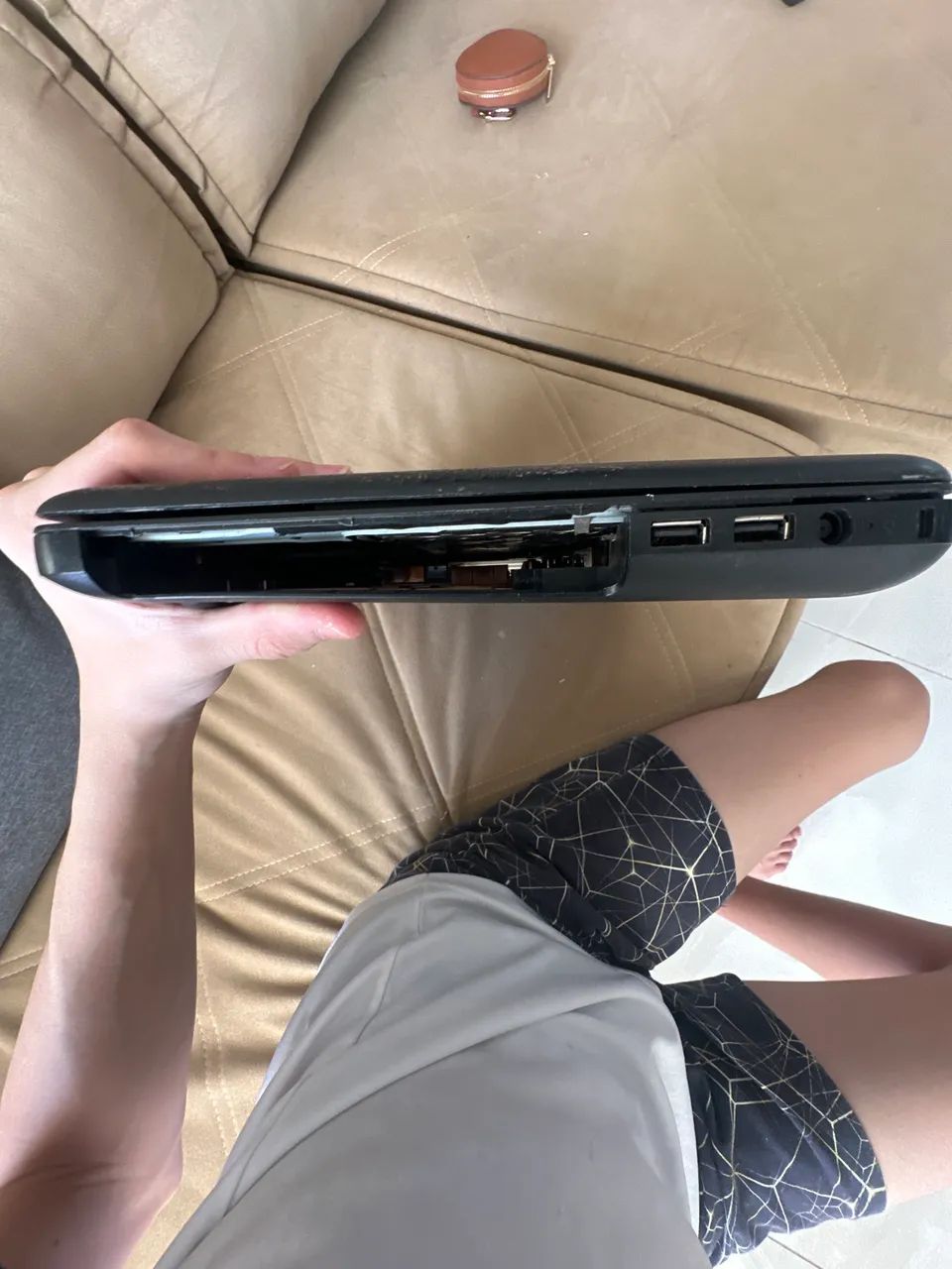 Vendo Notebook HP para retirada de peças, liga e da imagem - Foto 4