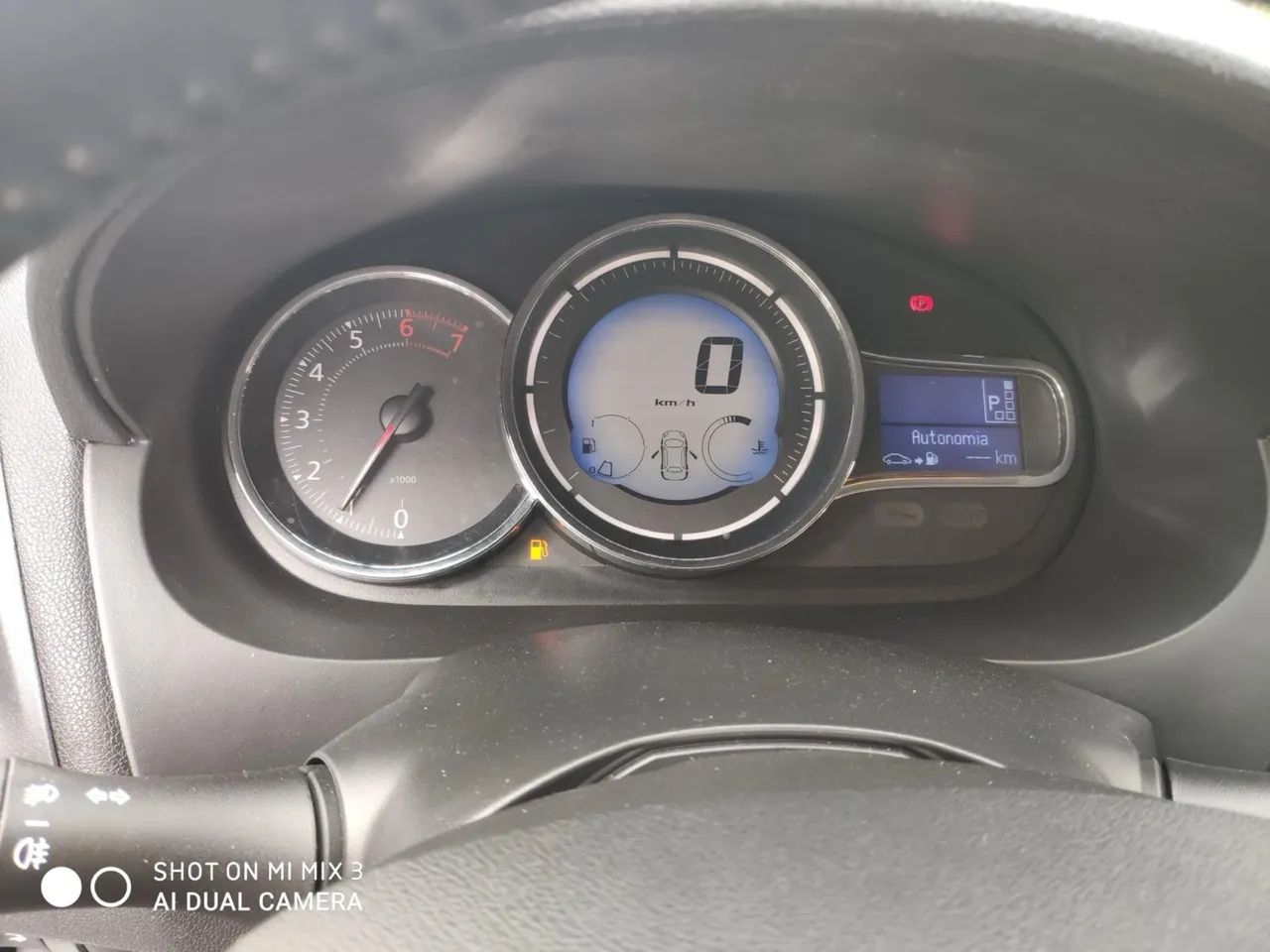 Renault Fluence Sed. Dynamique 2.0 16V Flex Aut. 2015 - Foto 5