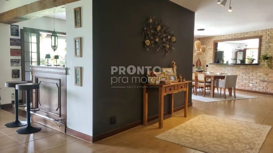 Casa com 4 quartos em Parque Rincão
