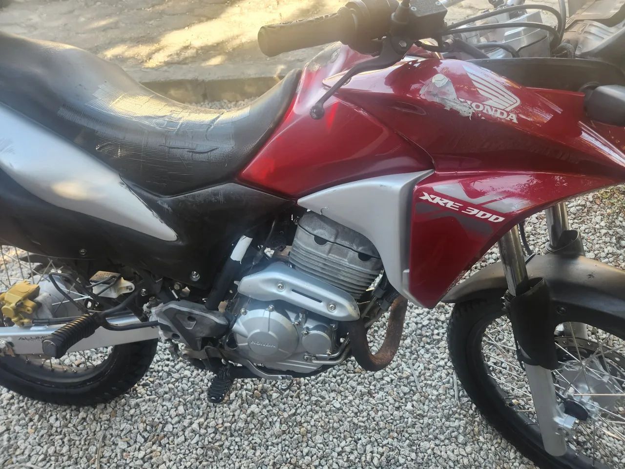 Honda XRE 300 - Foto 2
