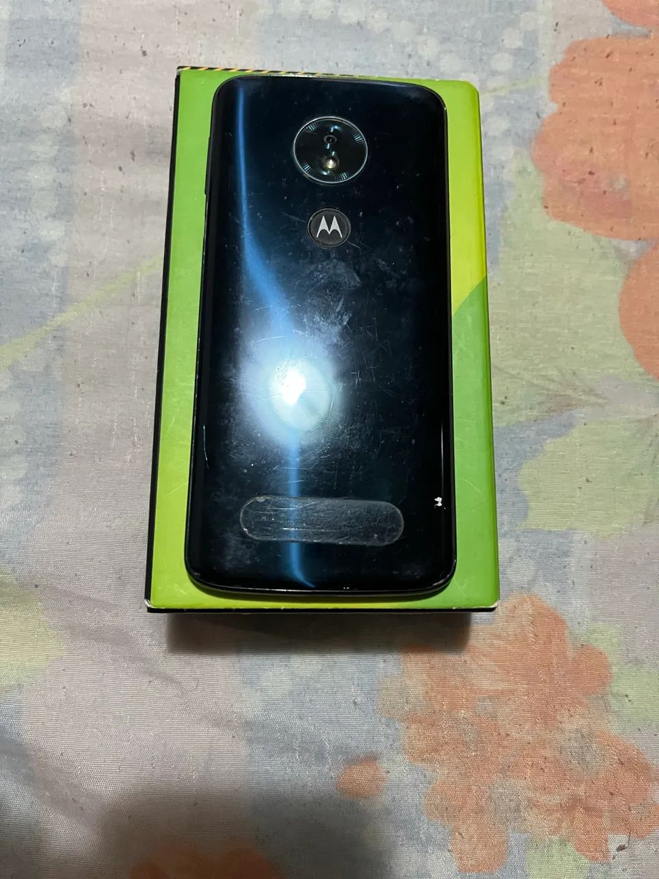 Celular para tiradas de peças 