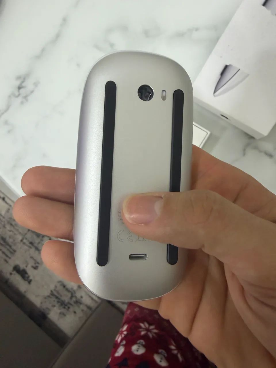 Magic Mouse USB-C Apple (Modelo A3204) - Como Novo - Foto 3