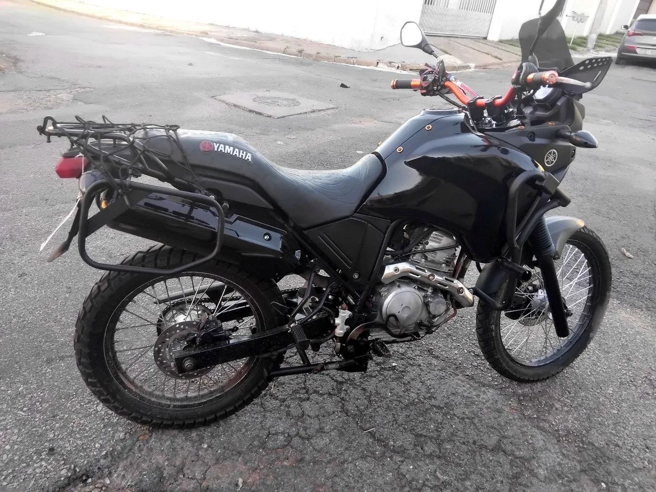 Tenere 250