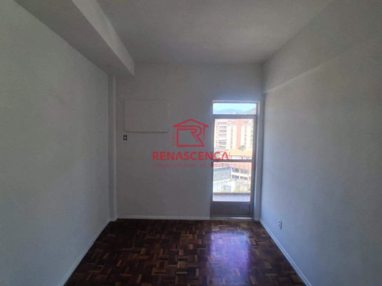 Apê com 2 Quartos e vanranda e + 1 Vaga de Garagem no Engenho Novo!