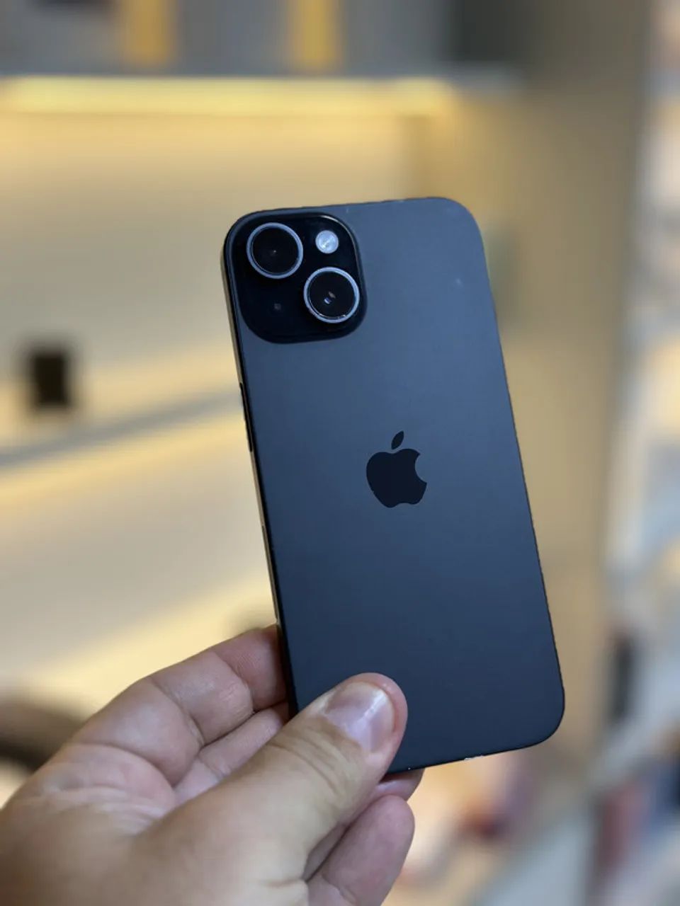 IPHONE 15 128GB PRETO SEMINOVO - Celulares e Smartphones - Setor