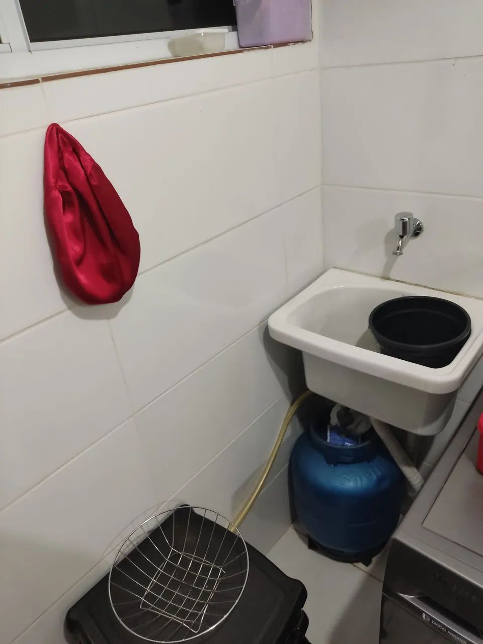 Aluga-se apartamento no Valentina, próximo ao Detran e Facene - Foto 4