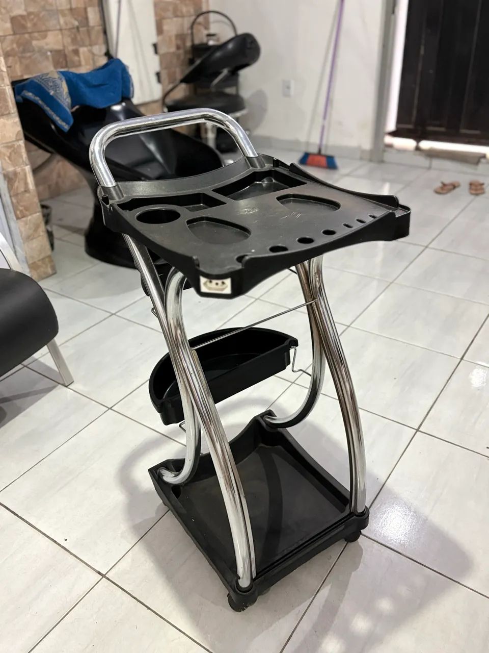 Carrinho auxiliar 