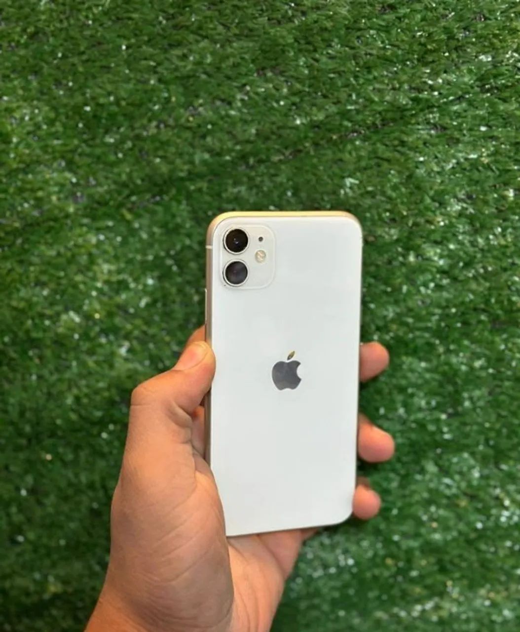 Iphone 11 sem datalhes 