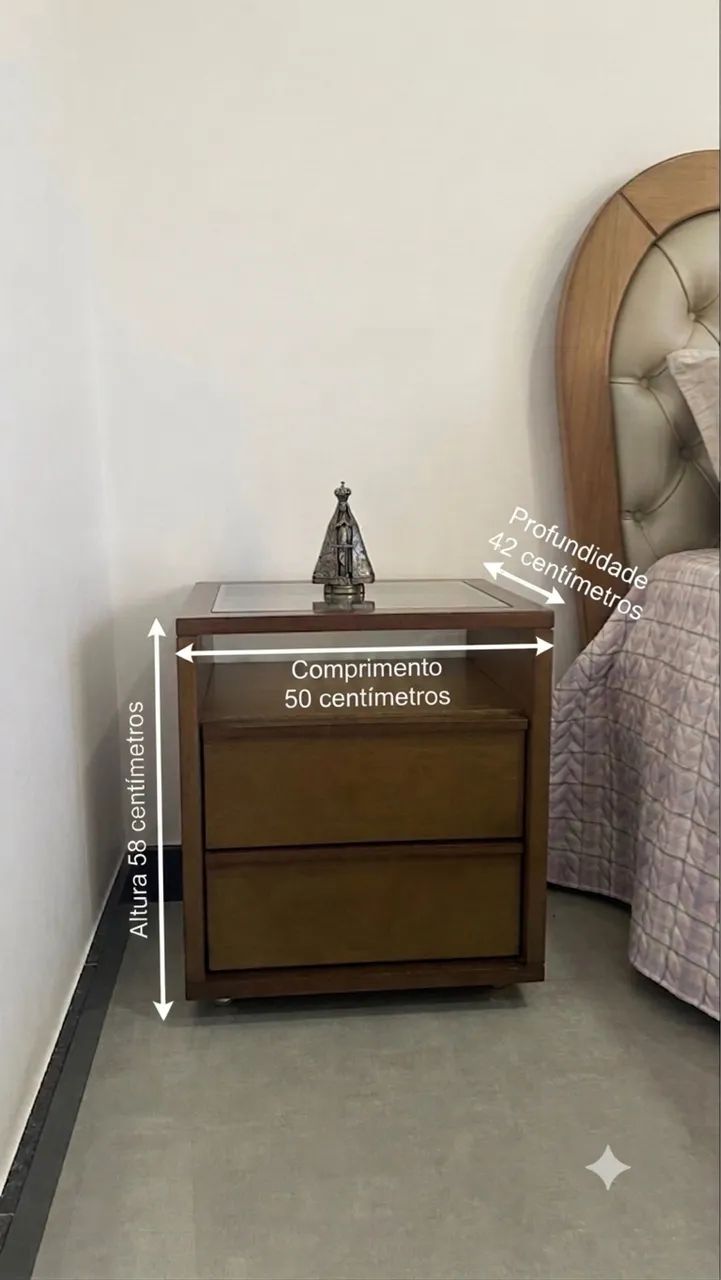 Criado Mudo/ Mesa de Cabeceira/ Gaveteiro