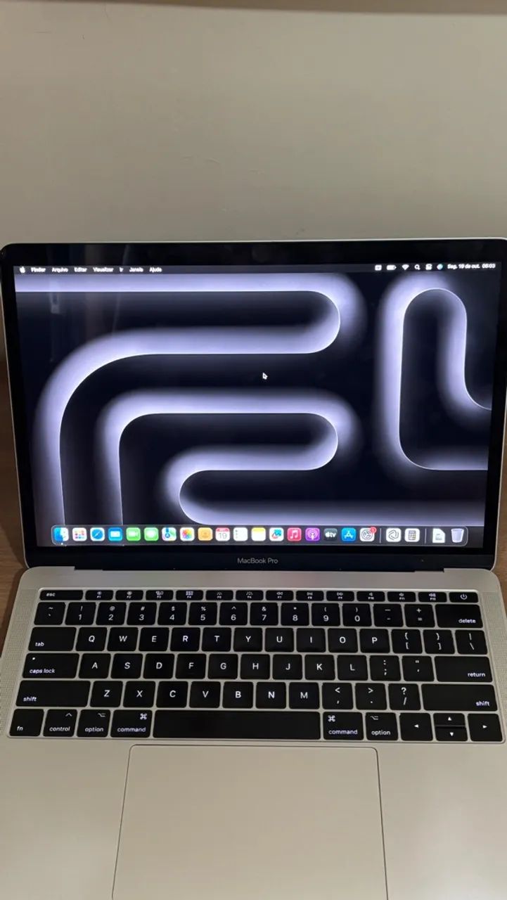 VENDO MACBOOK PRO 2017 - Foto 2