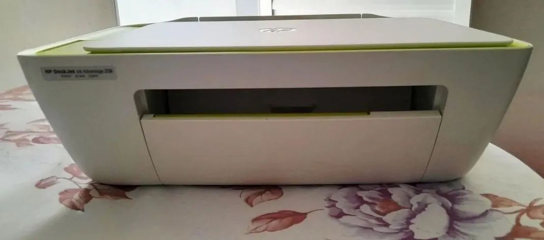 Impressora HP DeskJet 2136 Multifuncional - Imprime, Copia e Digitaliza - Foto 3