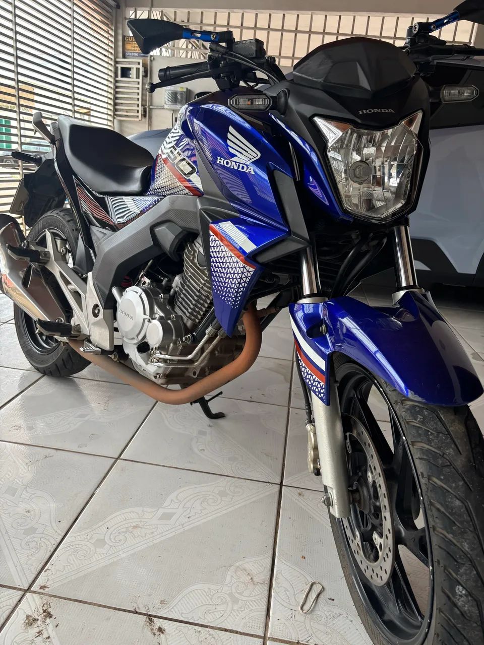 Honda CB TWISTER 250 2022 