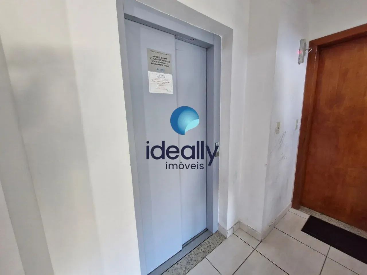 Apartamento 2 Quartos C/ Suíte Bairro Cabral_ A VENDA - Foto 2