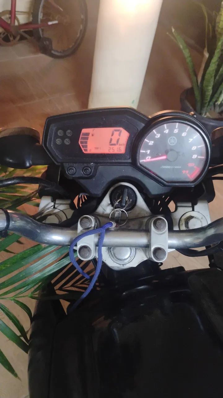 Vendo fazer 250c  2010 - Foto 2