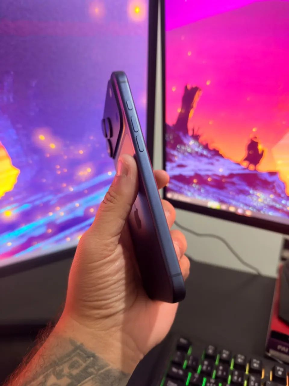 Iphone 17 Pro Max 256gb - Azul - Foto 2