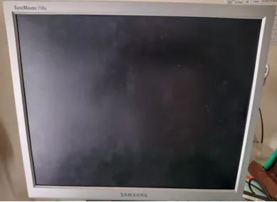 Monitor Positivo 17" quadrado
