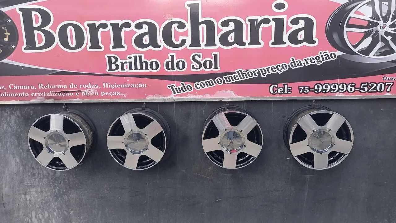 Roda aro 13 semi  nova  - Foto 4